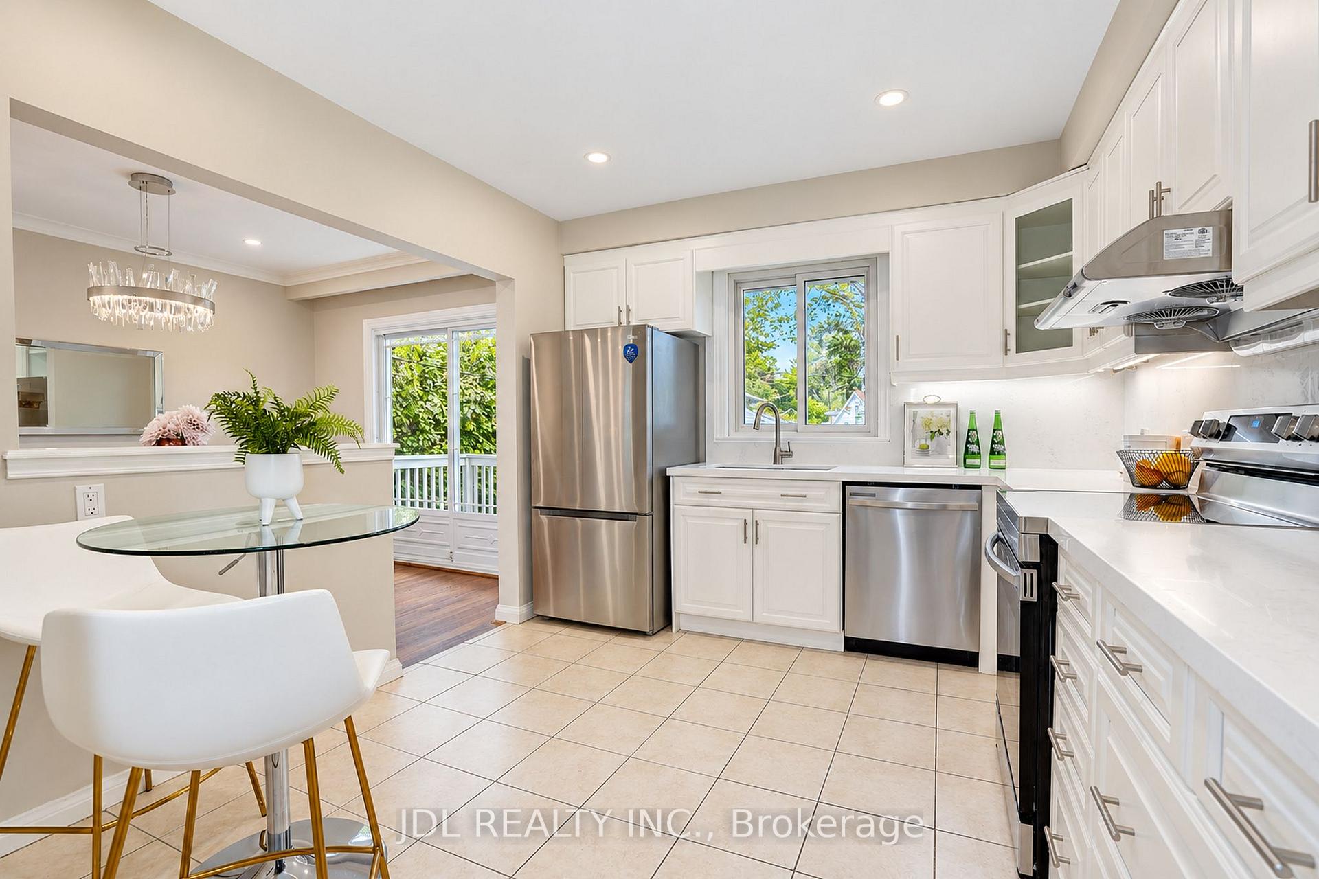 Photo 19 of 19 Sweeney Drive, North York, Victoria Village — HOMEH