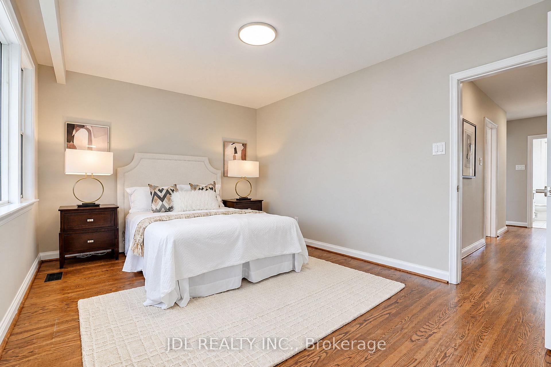 Photo 23 of 19 Sweeney Drive, North York, Victoria Village — HOMEH