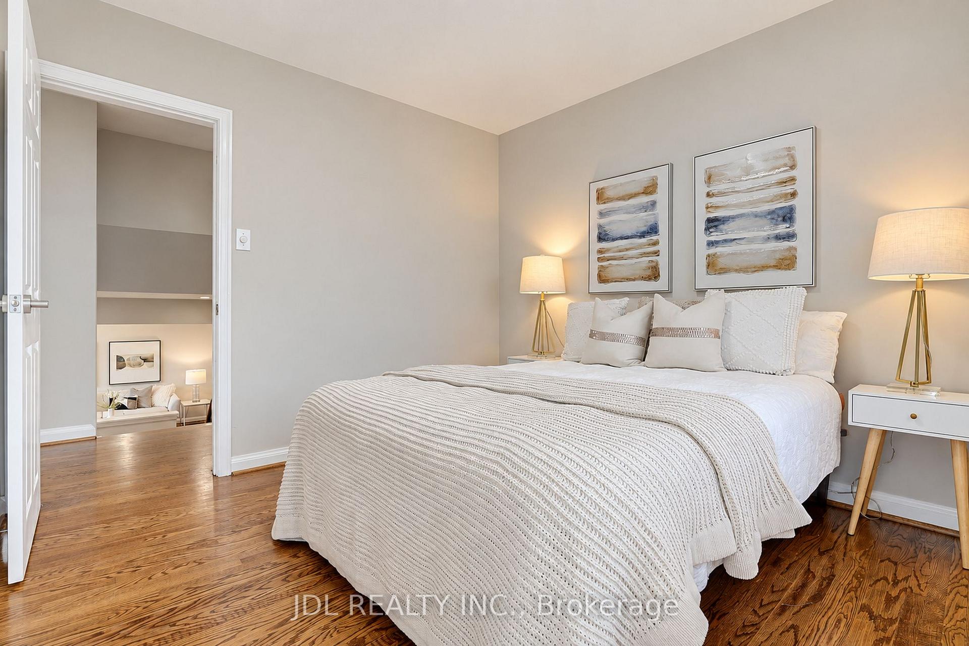 Photo 26 of 19 Sweeney Drive, North York, Victoria Village — HOMEH