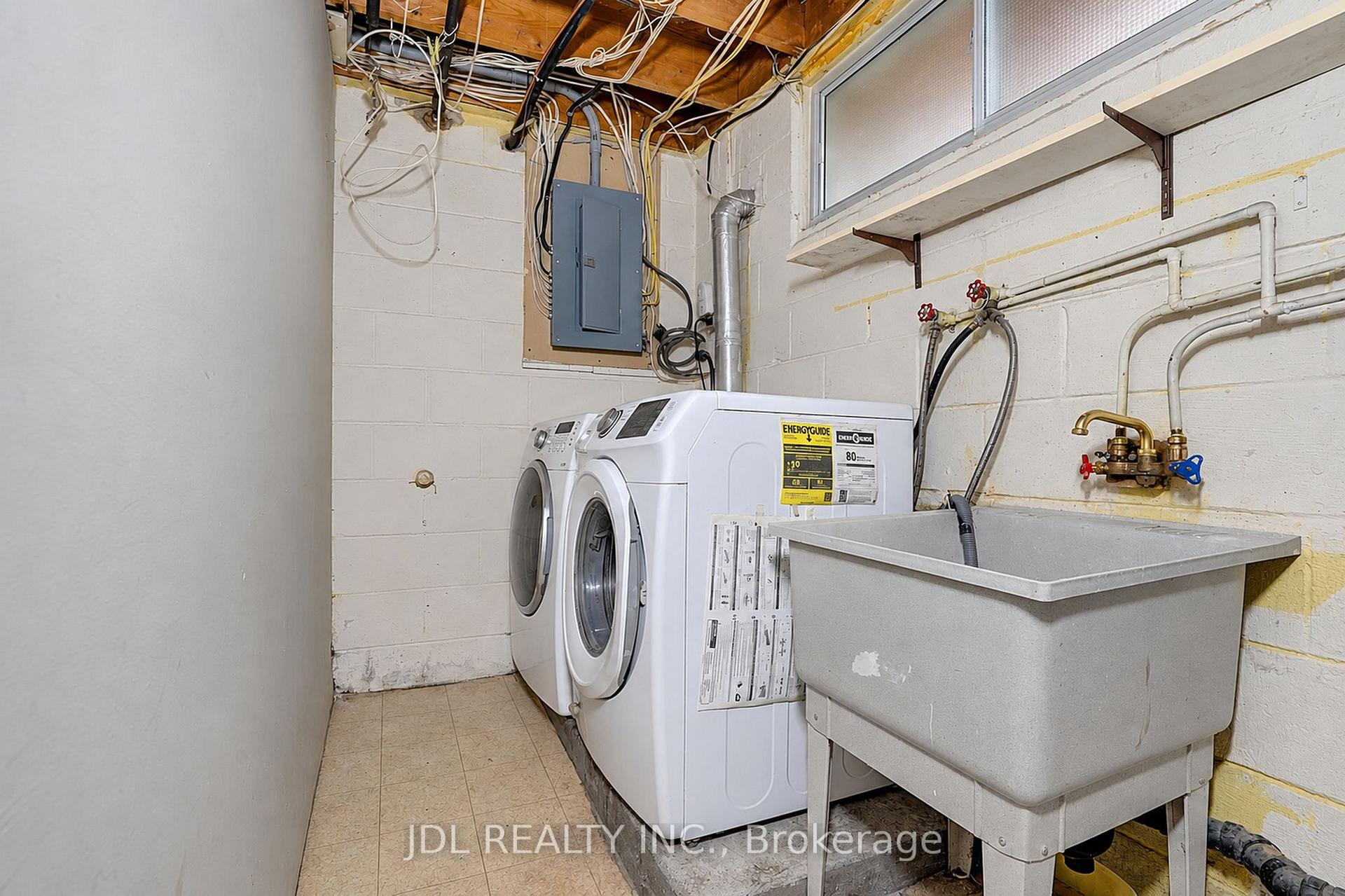 Photo 40 of 19 Sweeney Drive, North York, Victoria Village — HOMEH
