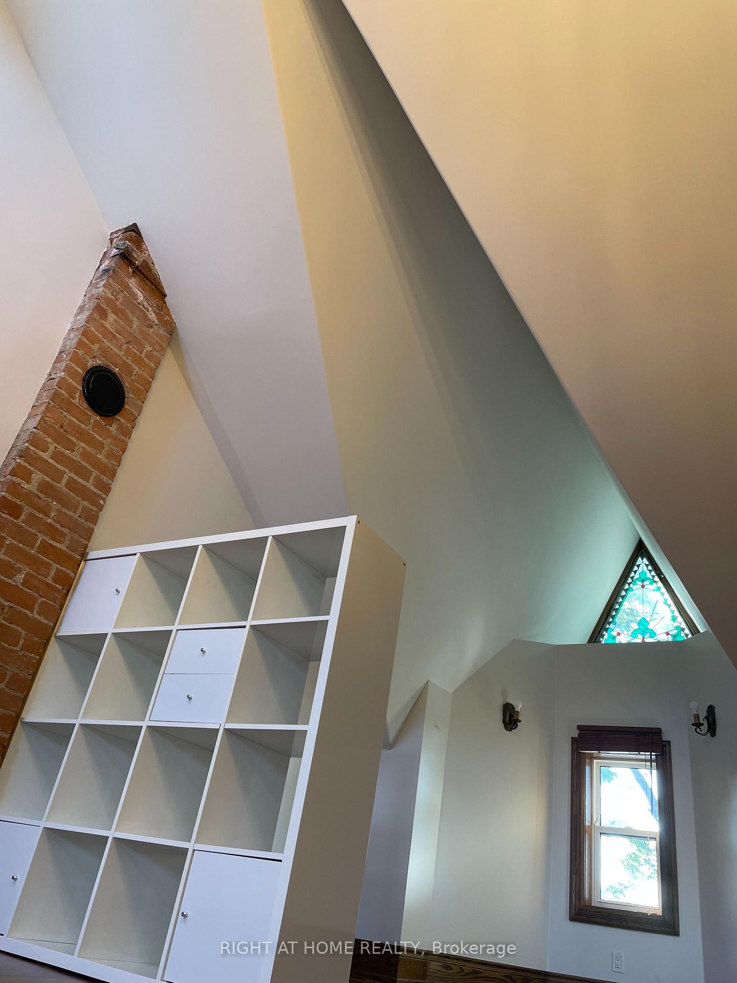 Photo 18 of Unit 4, 2 Afton Avenue, Toronto, Little Portugal — HOMEH