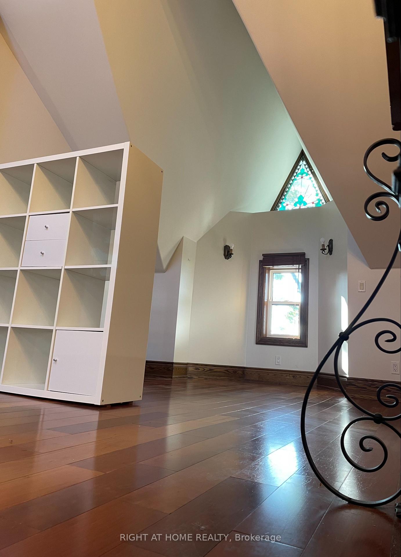 Photo 20 of Unit 4, 2 Afton Avenue, Toronto, Little Portugal — HOMEH