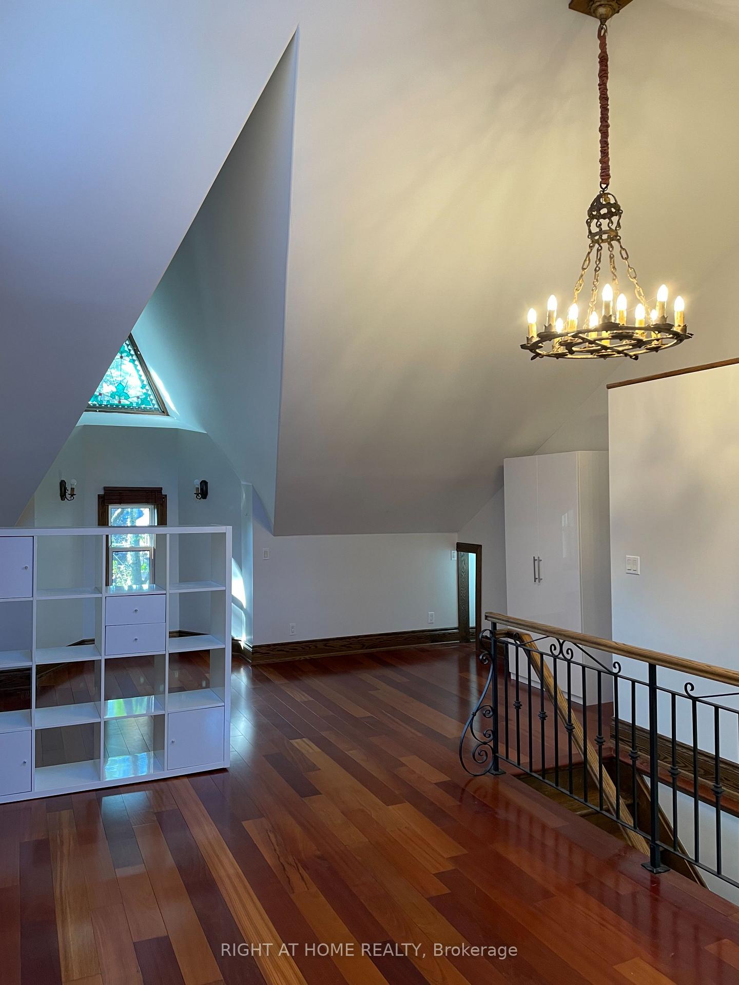 Photo 24 of Unit 4, 2 Afton Avenue, Toronto, Little Portugal — HOMEH