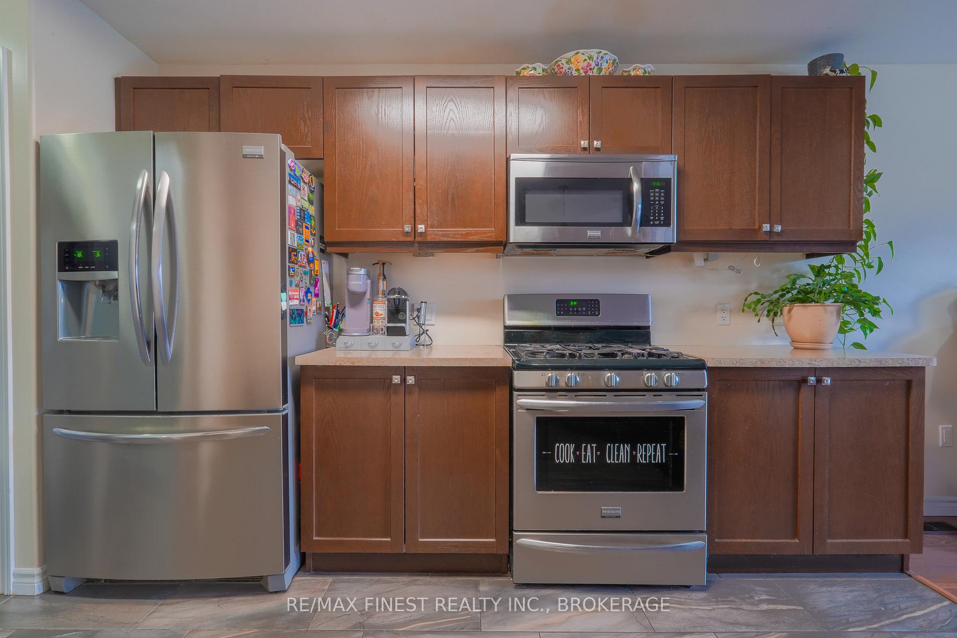 Photo 11 of 23 Creighton Drive, Loyalist, Odessa — HOMEH