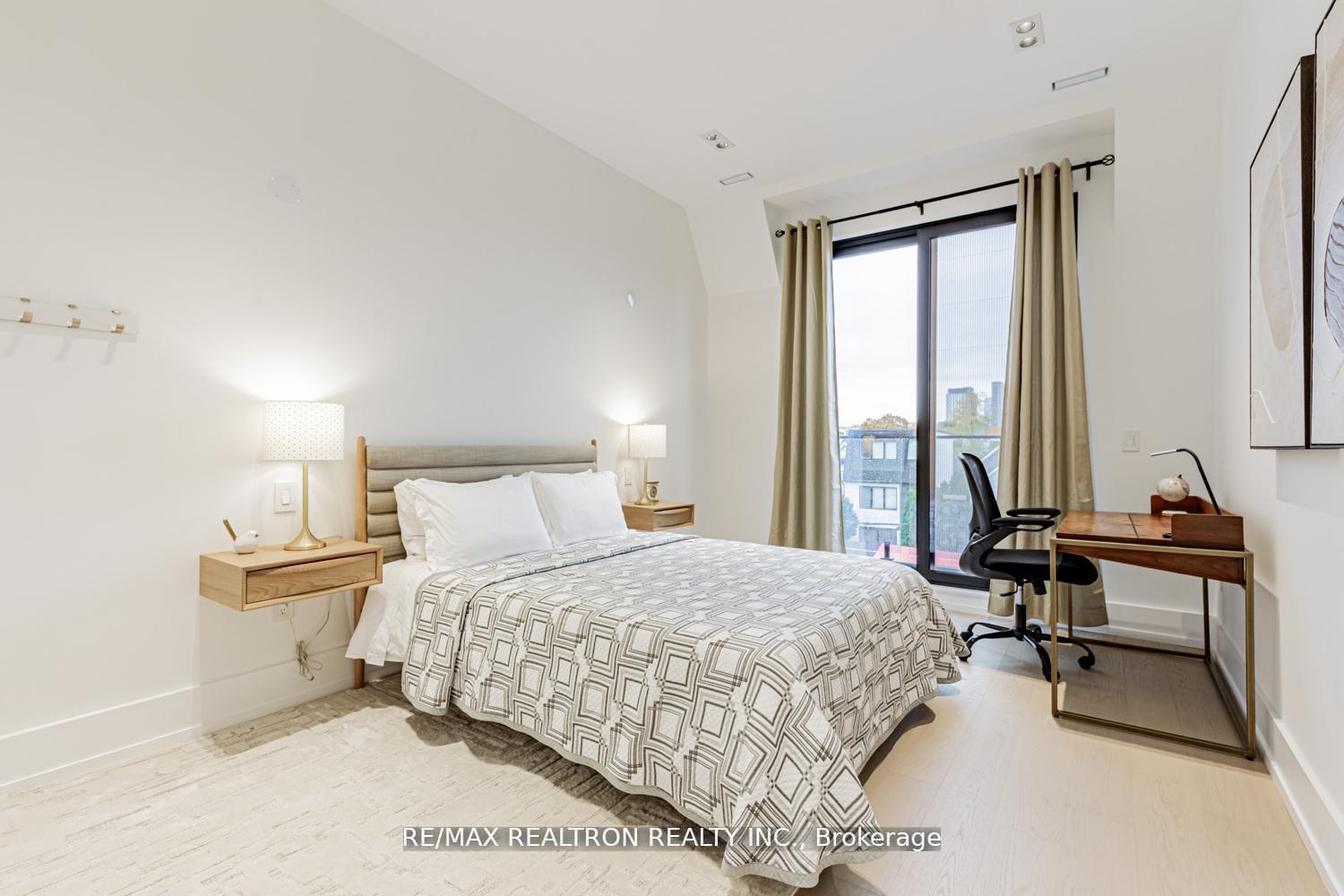 Photo 21 of 673 Crawford Street, Toronto, Palmerston-Little Italy — HOMEH