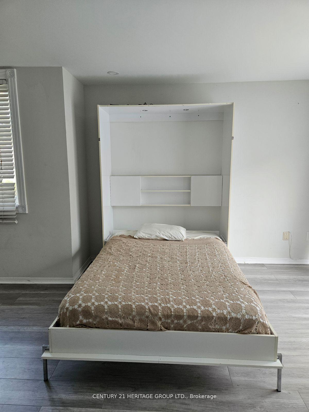 Photo 10 of Unit 419, 75 Weldrick Road E, Richmond Hill, Observatory — HOMEH