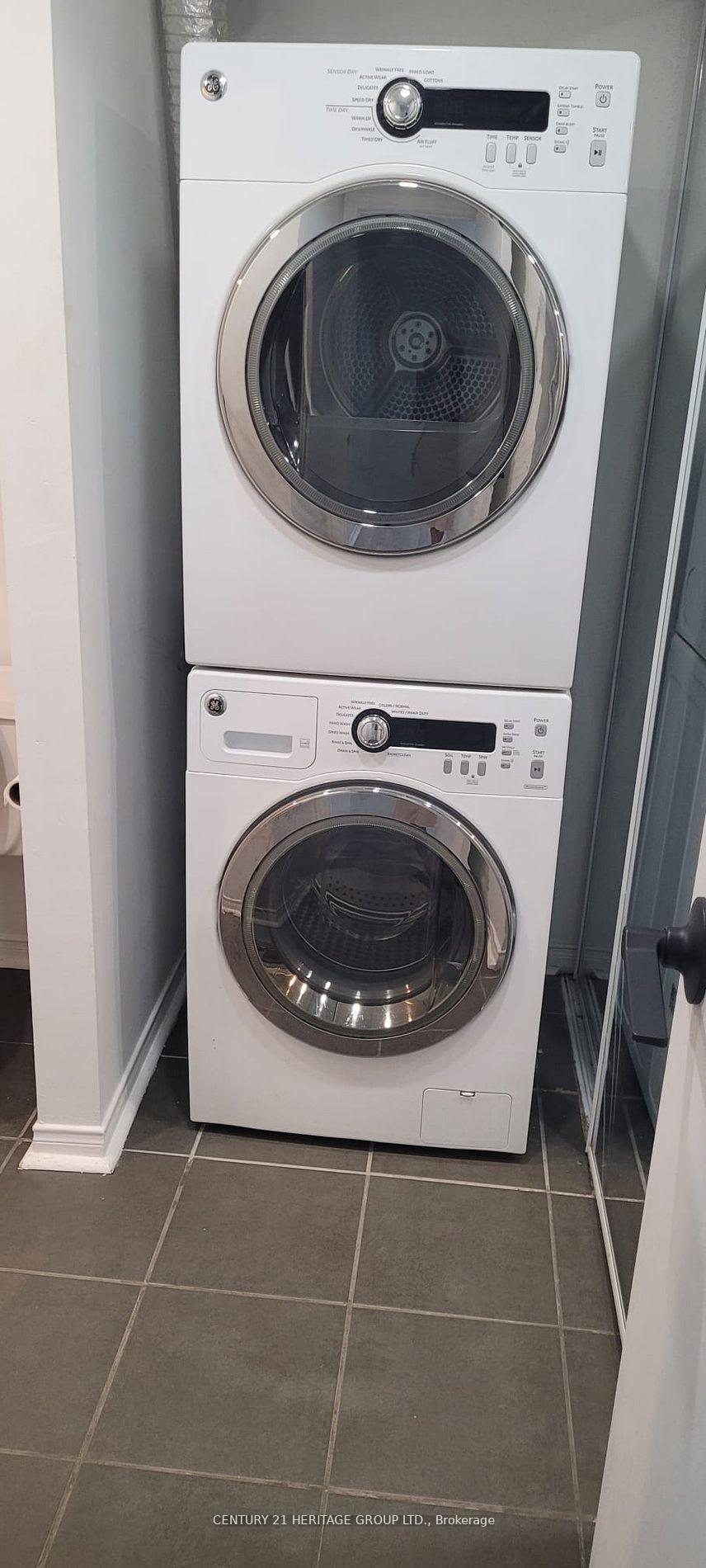 Photo 17 of Unit 419, 75 Weldrick Road E, Richmond Hill, Observatory — HOMEH