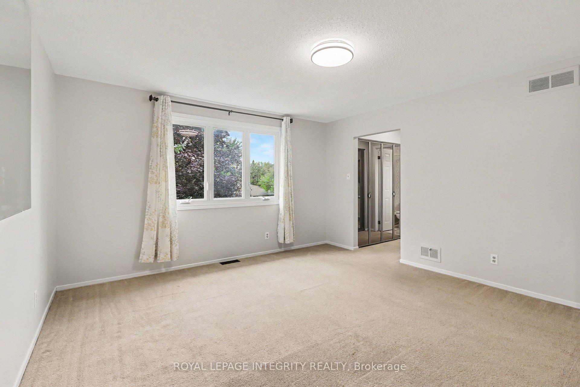 Photo 16 of 1291 Lampman Crescent, Ottawa, Hogs Back — HOMEH