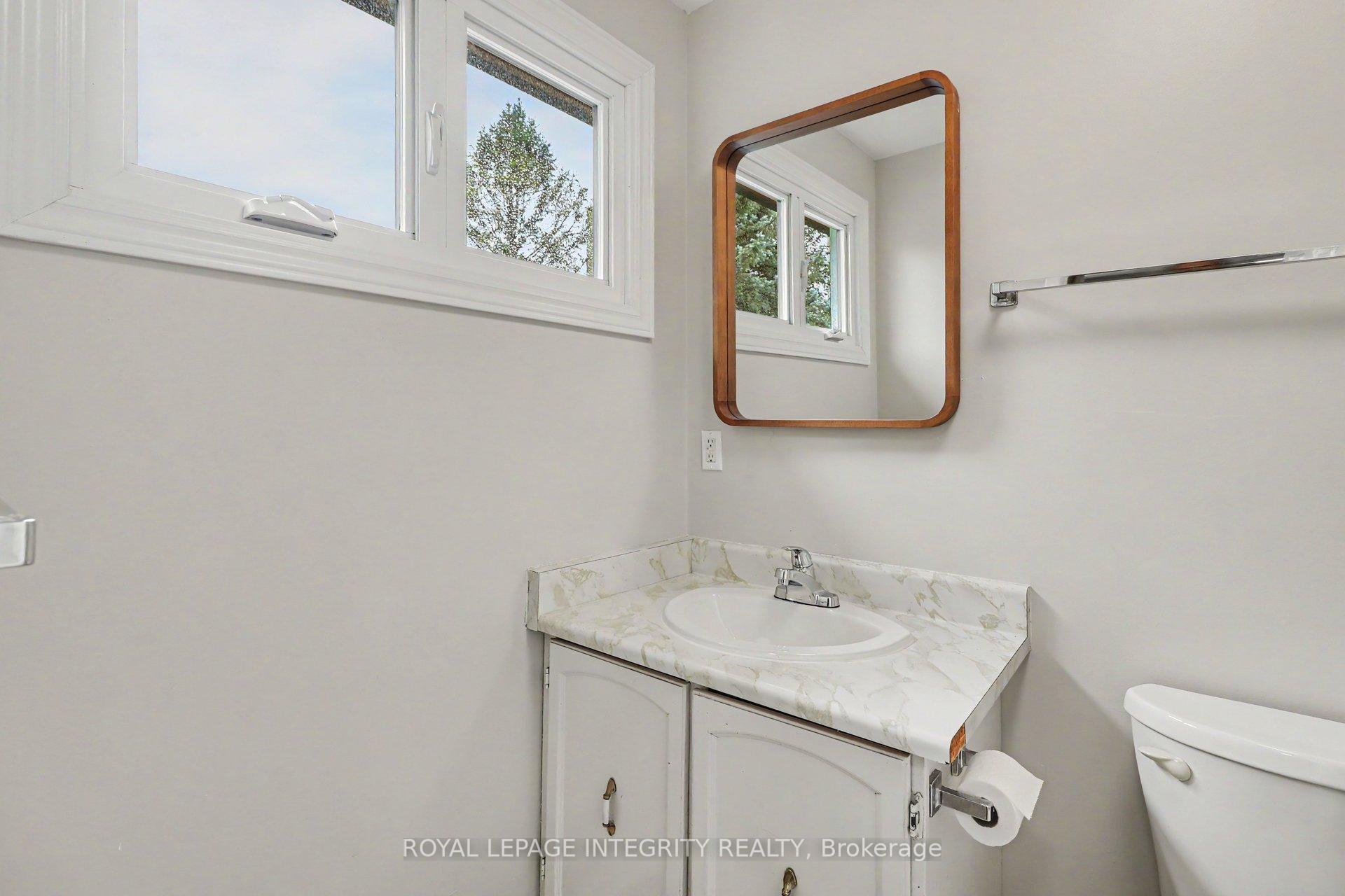 Photo 18 of 1291 Lampman Crescent, Ottawa, Hogs Back — HOMEH