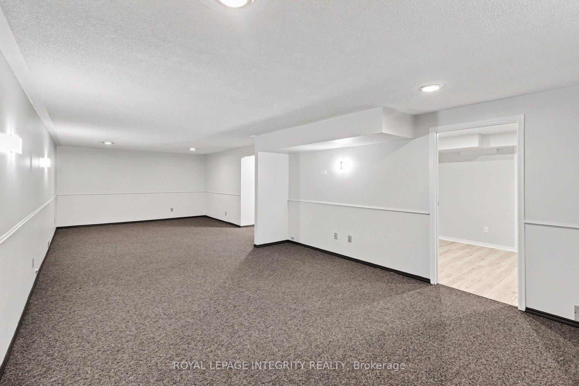 Photo 24 of 1291 Lampman Crescent, Ottawa, Hogs Back — HOMEH