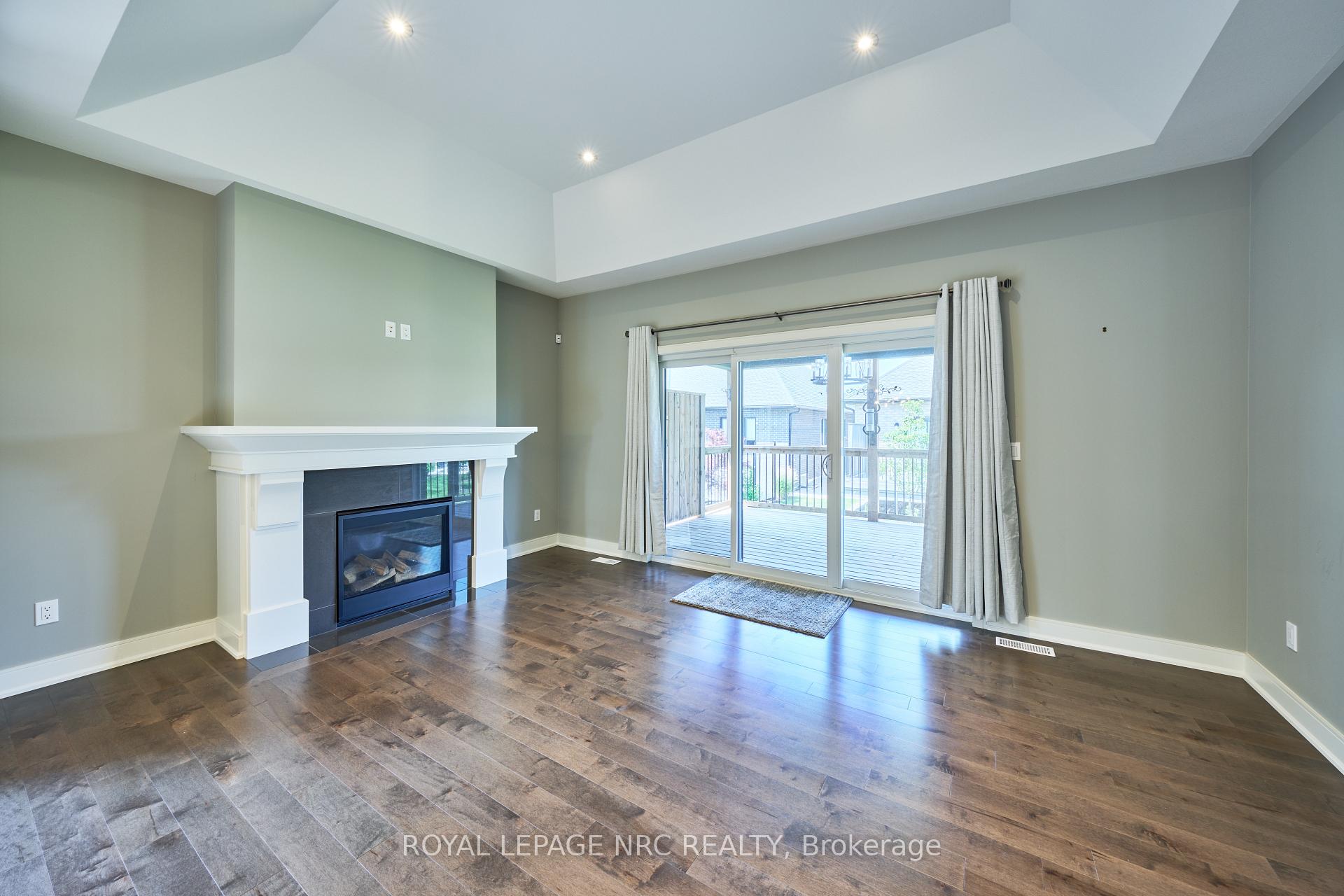 Photo 22 of 53 Carrick Trail, Welland, Hwy 406/Welland — HOMEH