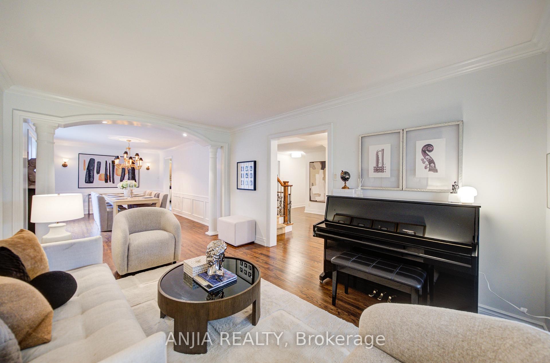 Photo 10 of 140 Reeve Drive, Markham, Markham Village — HOMEH