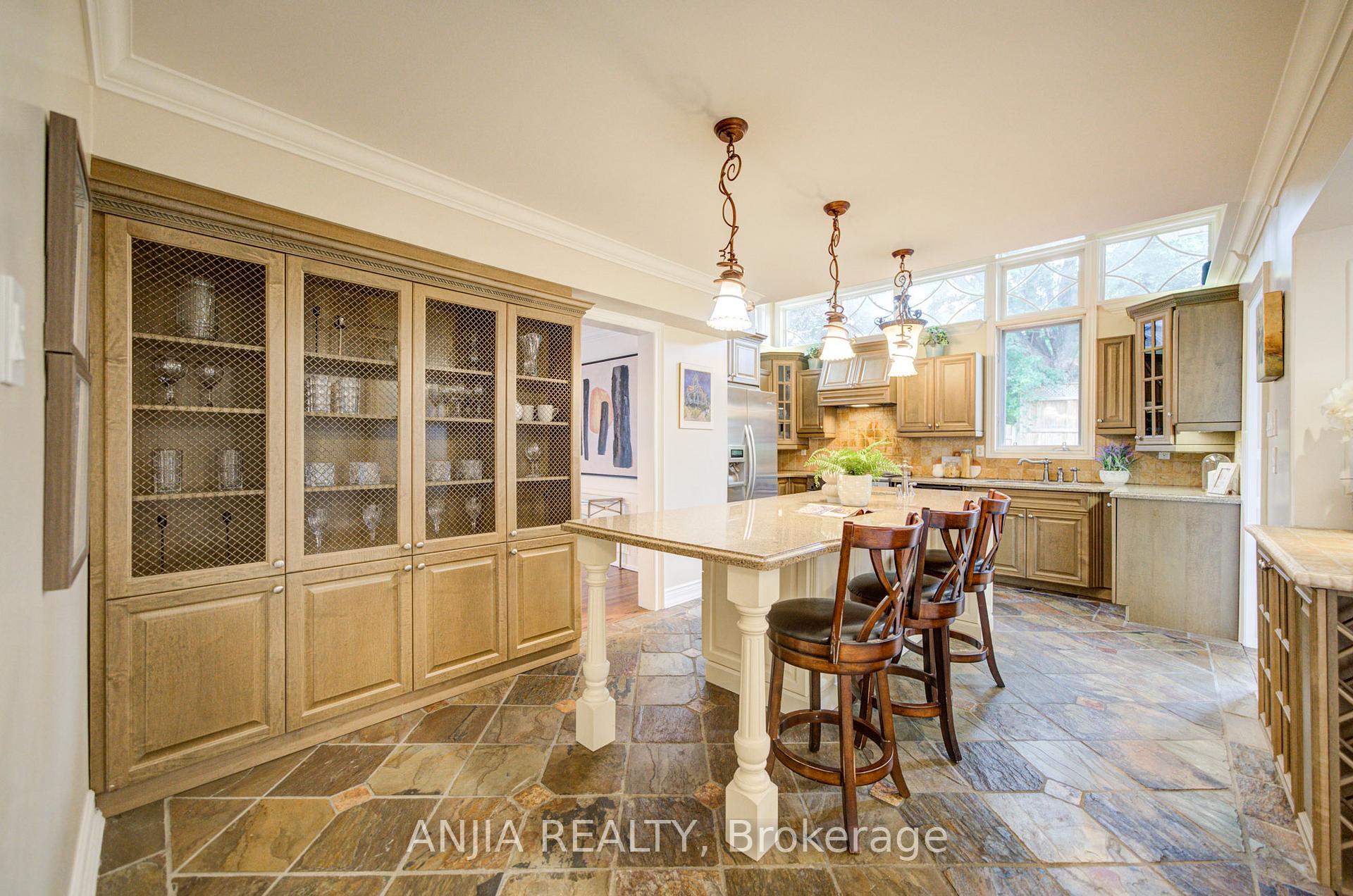 Photo 15 of 140 Reeve Drive, Markham, Markham Village — HOMEH