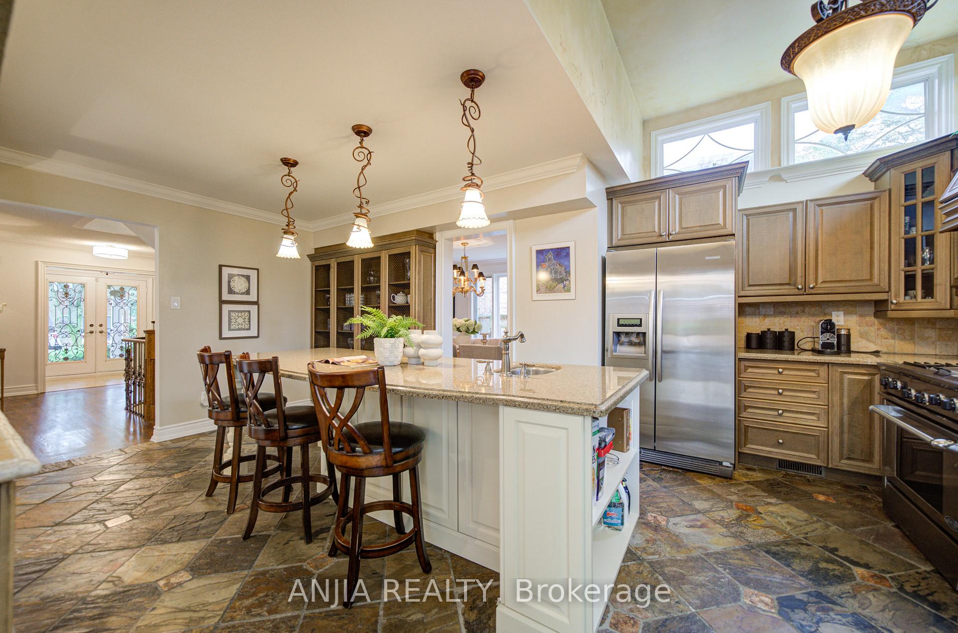 Photo 17 of 140 Reeve Drive, Markham, Markham Village — HOMEH