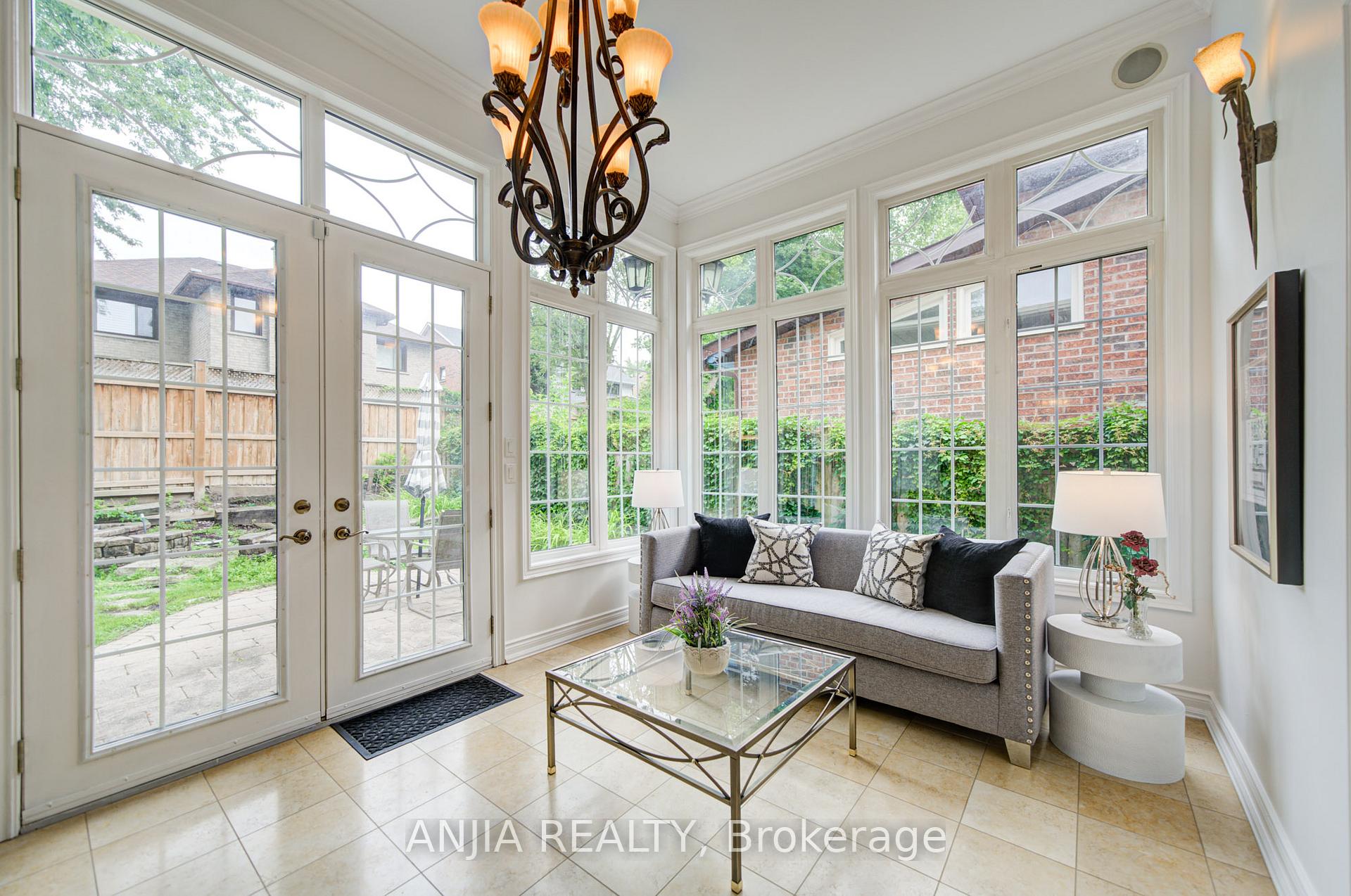 Photo 25 of 140 Reeve Drive, Markham, Markham Village — HOMEH