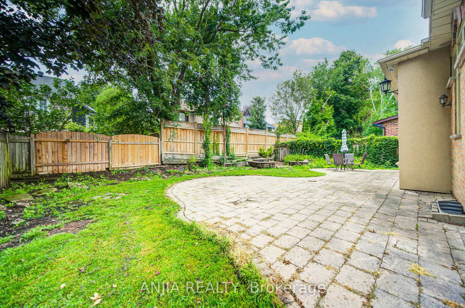 Photo 50 of 140 Reeve Drive, Markham, Markham Village — HOMEH