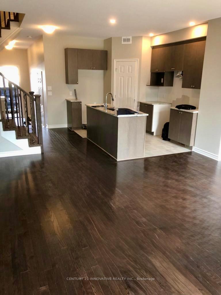 Photo 6 of 1520 Davenport Crescent, Kingston, City Northwest — HOMEH