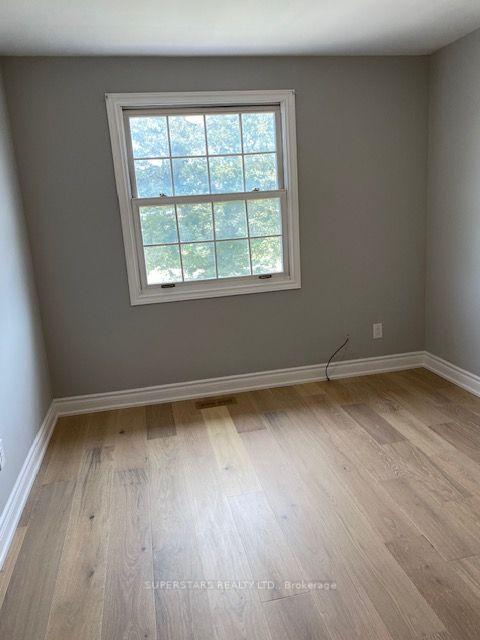 Photo 9 of Unit Main, 34 Sexton Crescent, North York, Hillcrest Village — HOMEH
