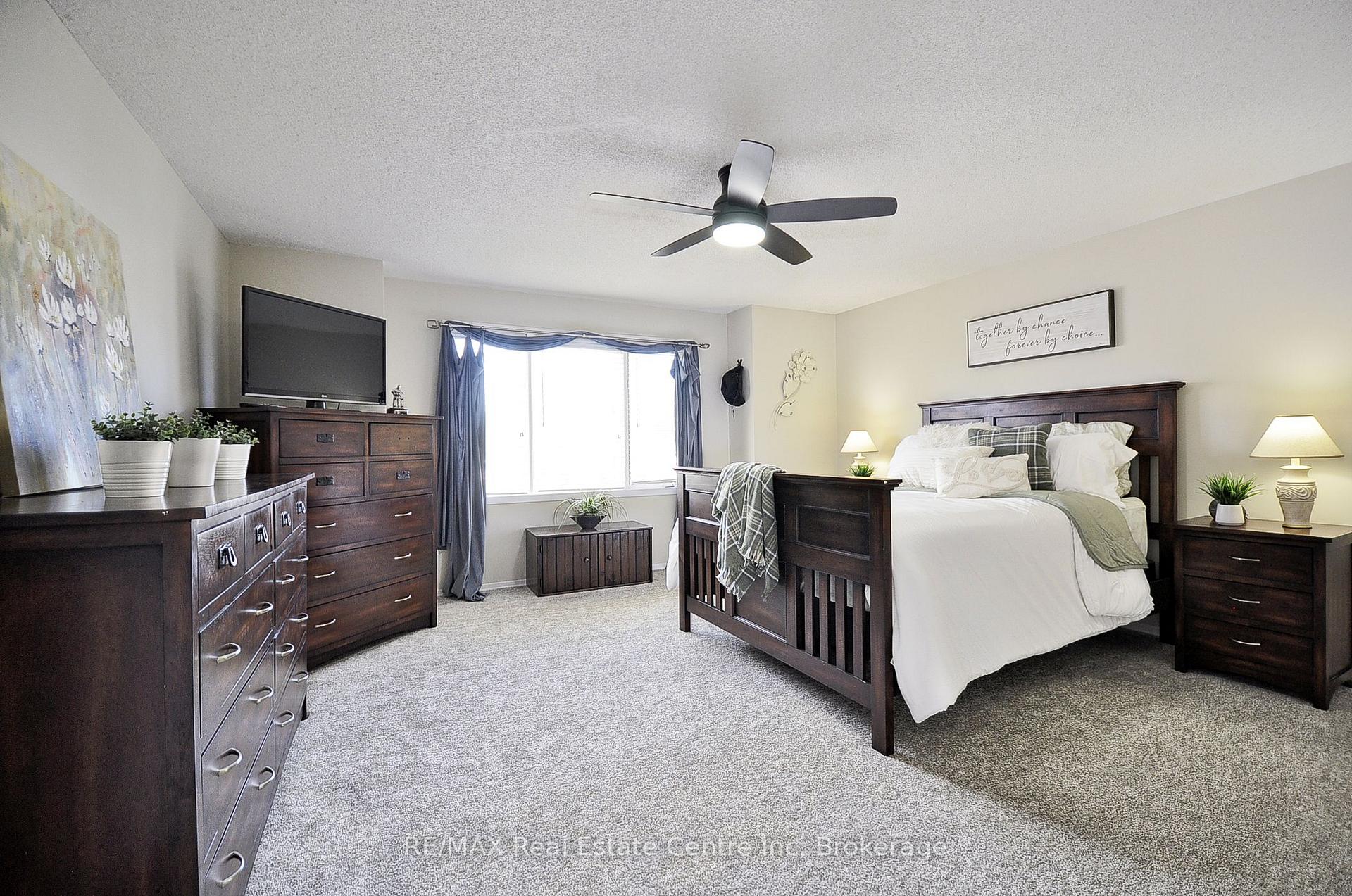 Photo 23 of 37 Woodcroft Place, Cambridge, Christopher-Champlain — HOMEH