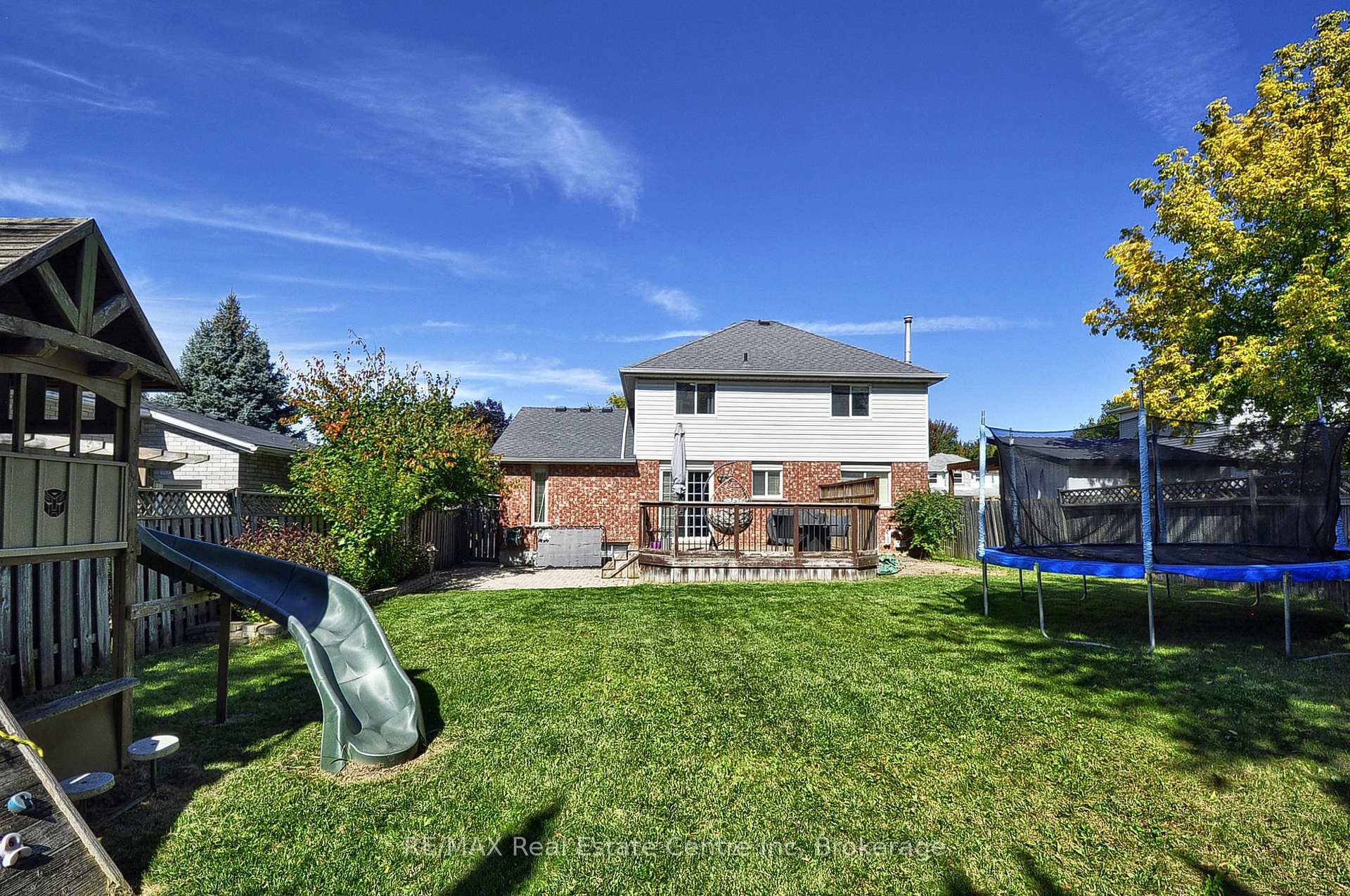 Photo 39 of 37 Woodcroft Place, Cambridge, Christopher-Champlain — HOMEH