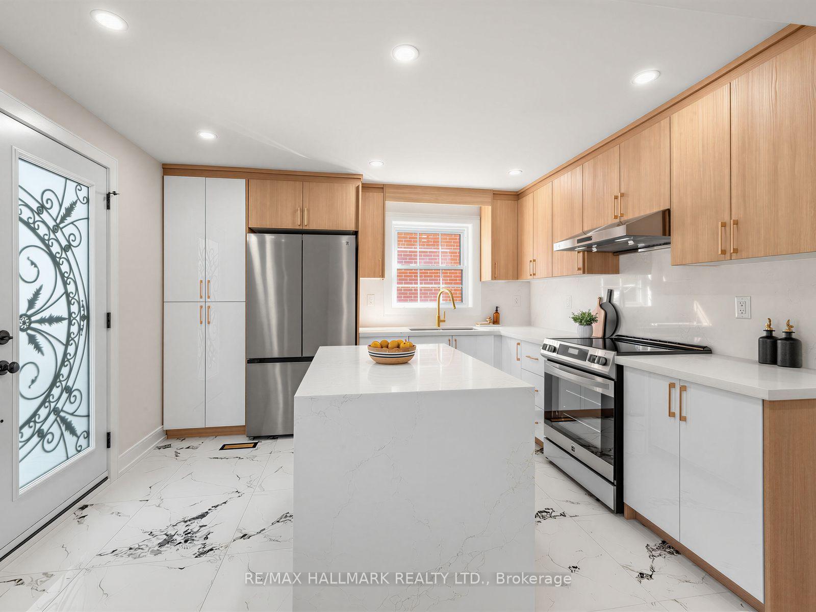 Photo 6 of 109 Glencrest Boulevard, Toronto, O'Connor-Parkview — HOMEH