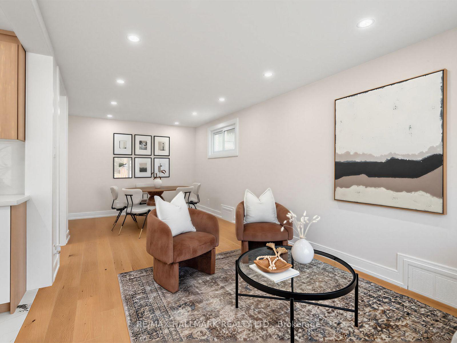 Photo 13 of 109 Glencrest Boulevard, Toronto, O'Connor-Parkview — HOMEH