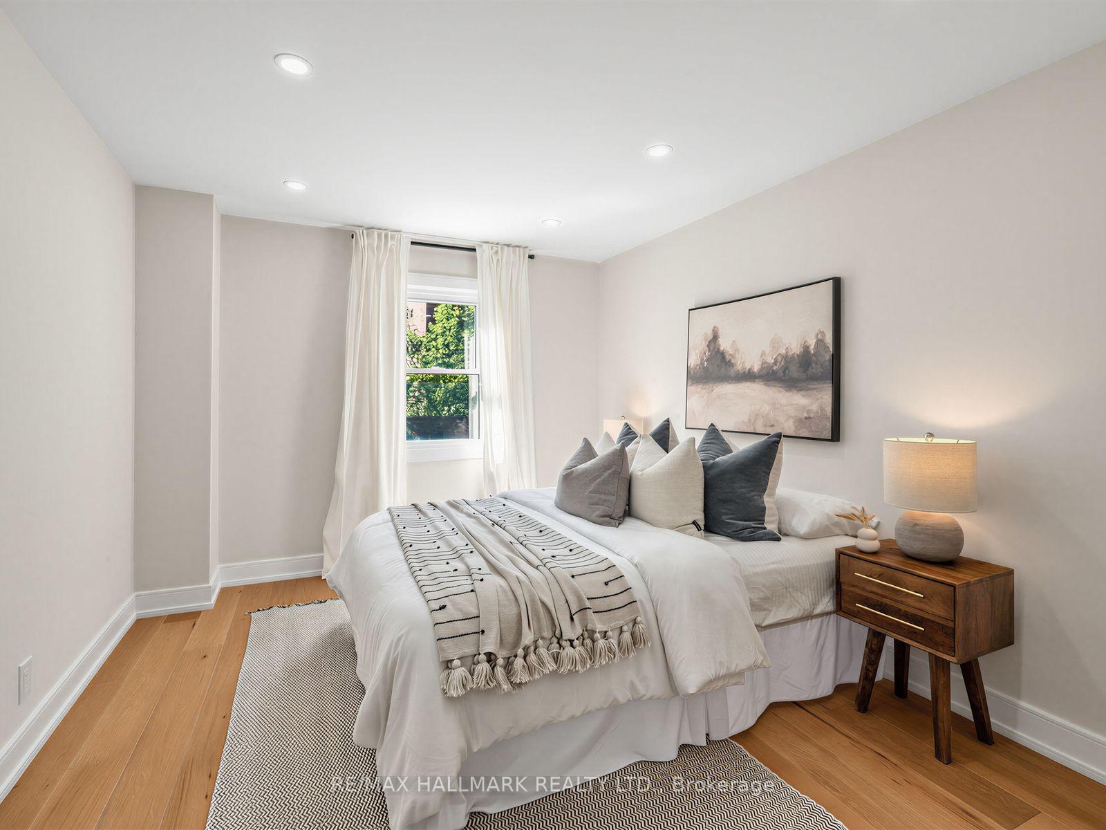 Photo 16 of 109 Glencrest Boulevard, Toronto, O'Connor-Parkview — HOMEH