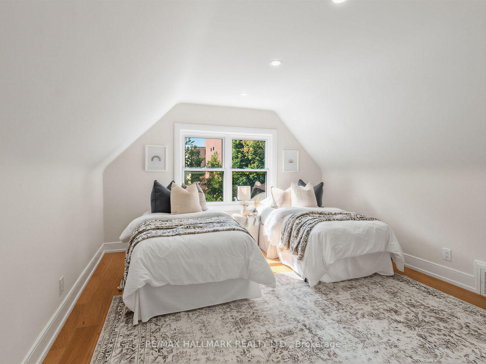Photo 21 of 109 Glencrest Boulevard, Toronto, O'Connor-Parkview — HOMEH