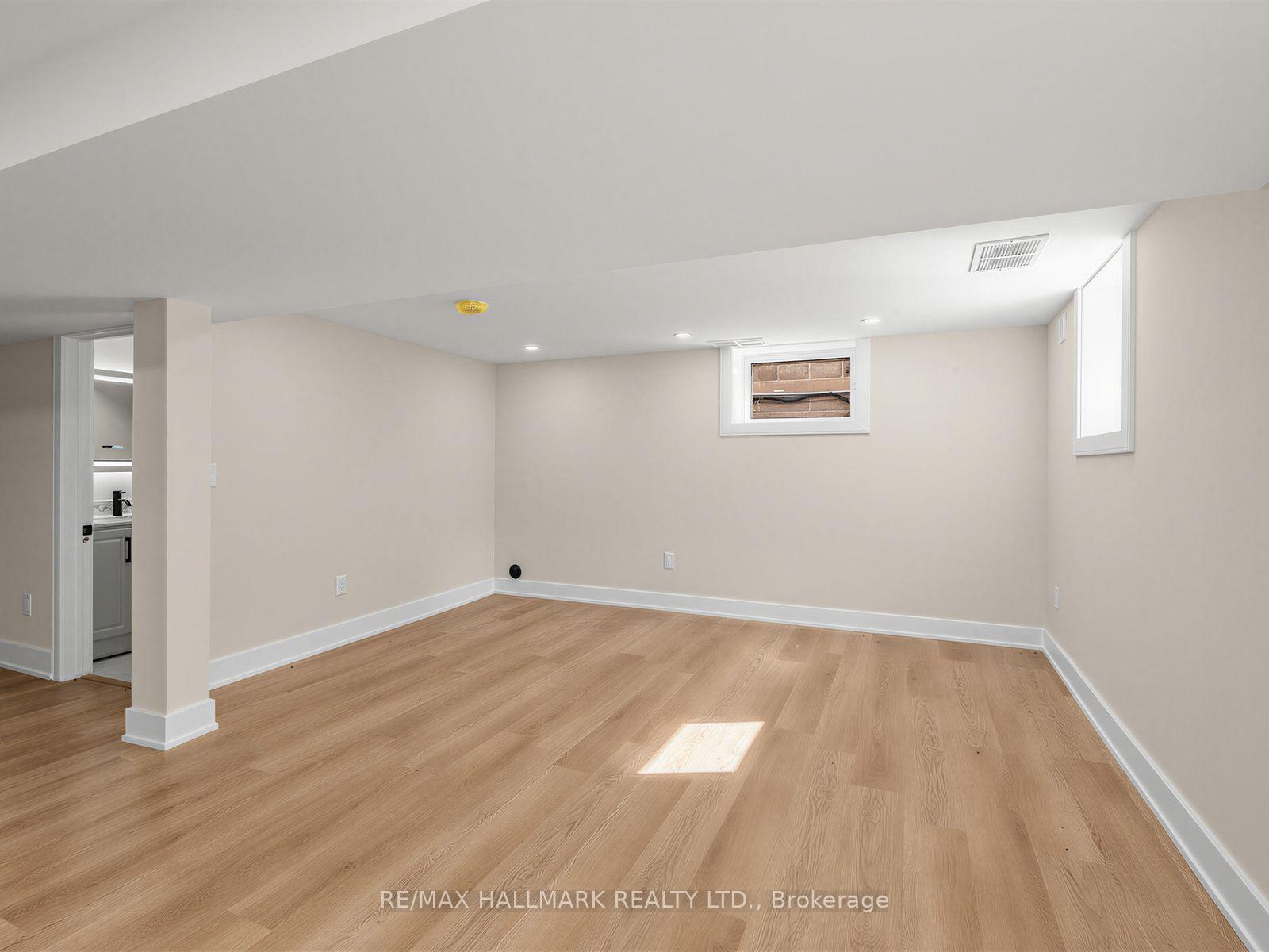Photo 33 of 109 Glencrest Boulevard, Toronto, O'Connor-Parkview — HOMEH