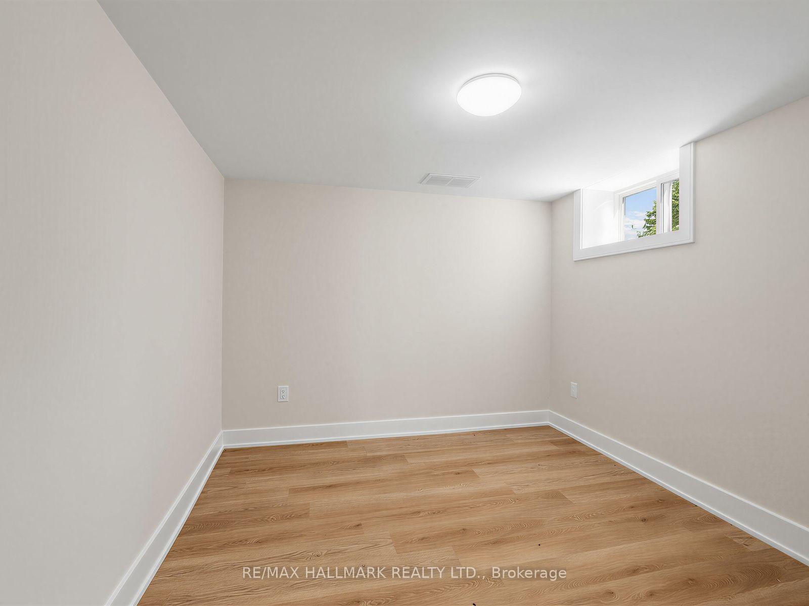 Photo 36 of 109 Glencrest Boulevard, Toronto, O'Connor-Parkview — HOMEH