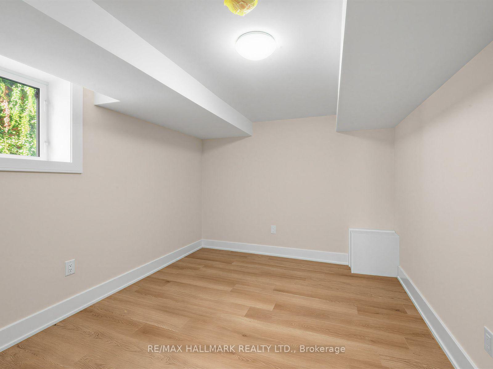 Photo 38 of 109 Glencrest Boulevard, Toronto, O'Connor-Parkview — HOMEH