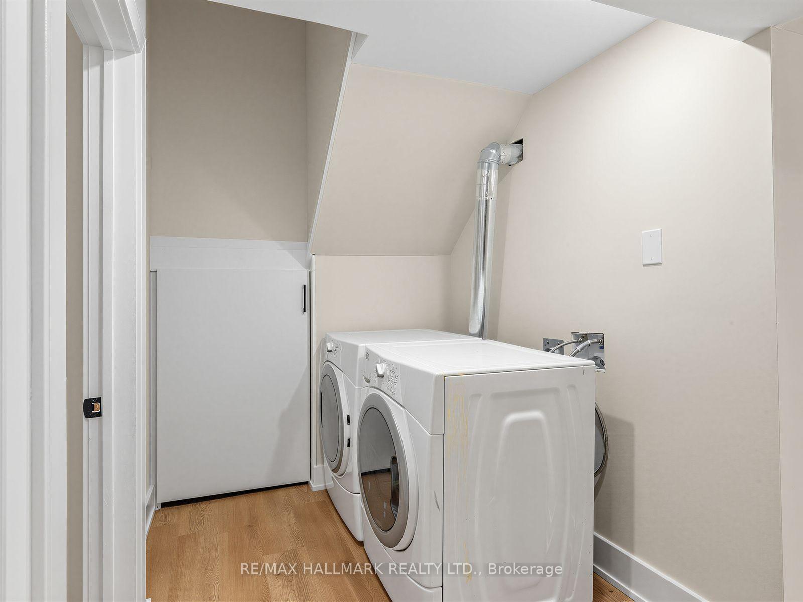 Photo 40 of 109 Glencrest Boulevard, Toronto, O'Connor-Parkview — HOMEH