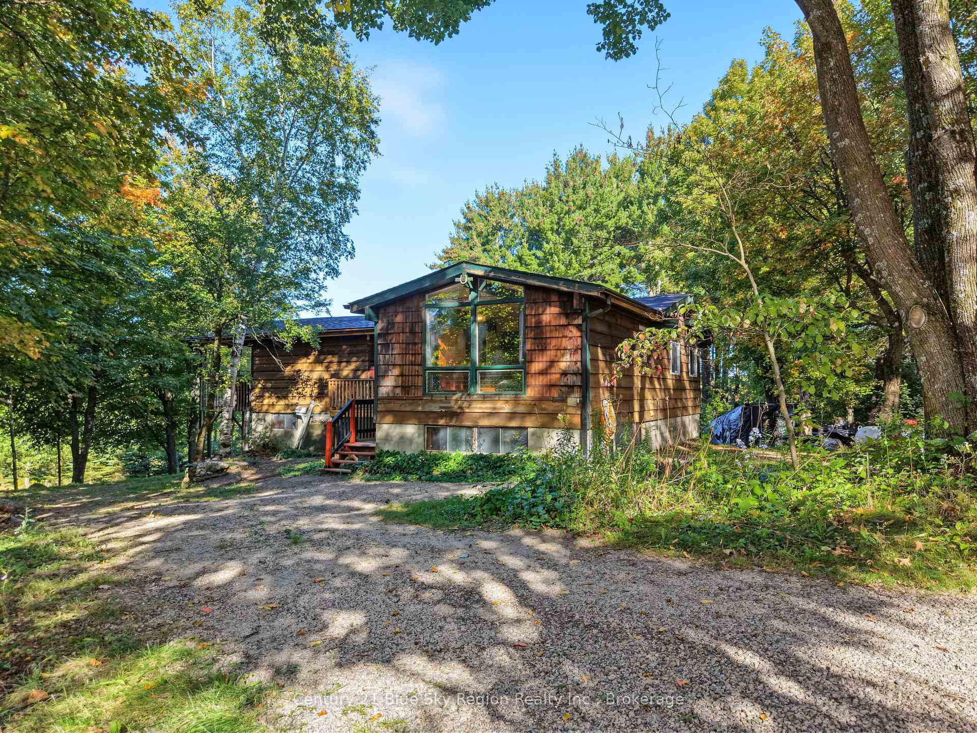 Photo 1 of 994 Chiswick Line, Powassan — HOMEH