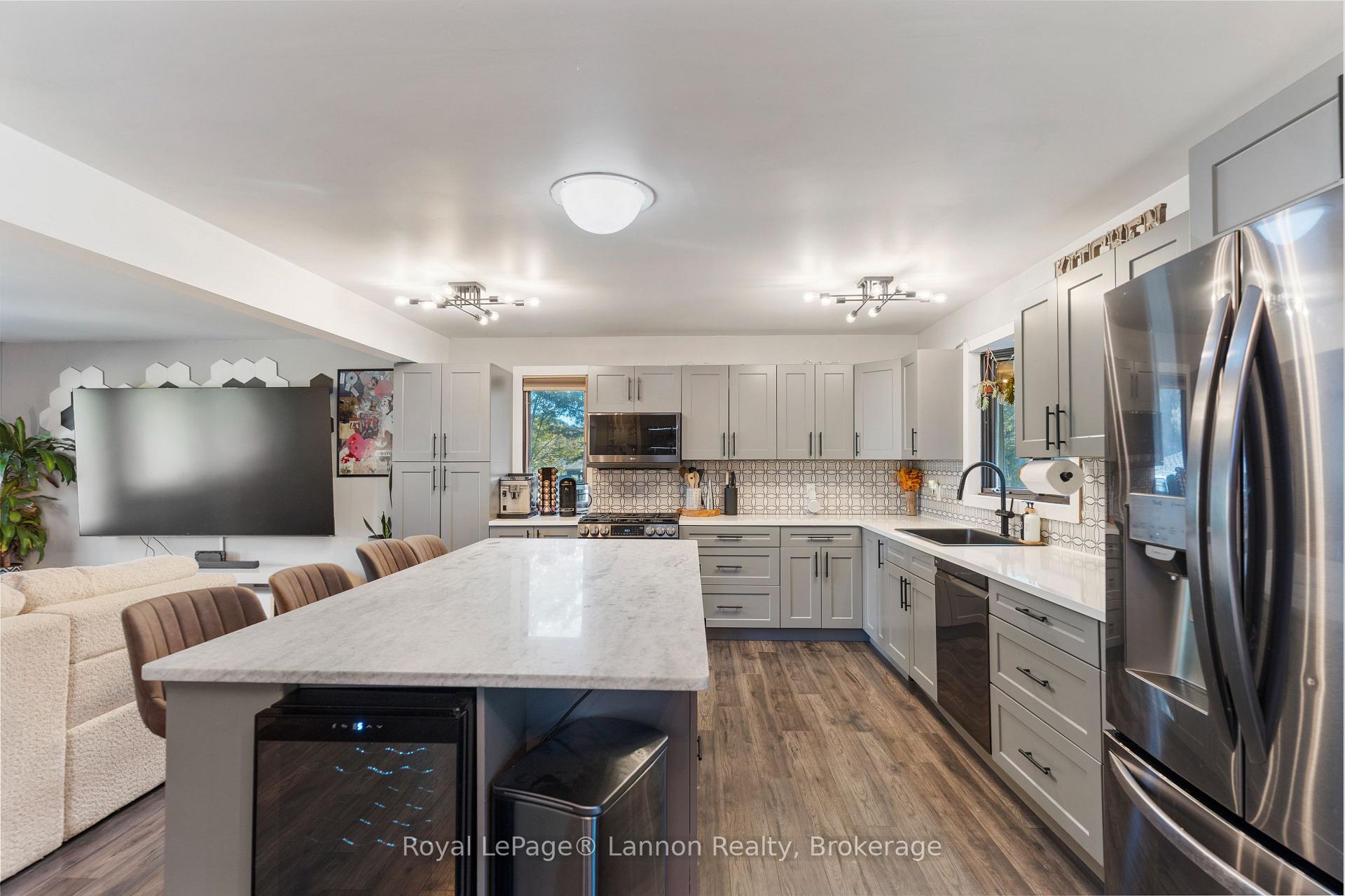 Photo 13 of 1526 Mountain Road, Thunder Bay, Mountain Road — HOMEH