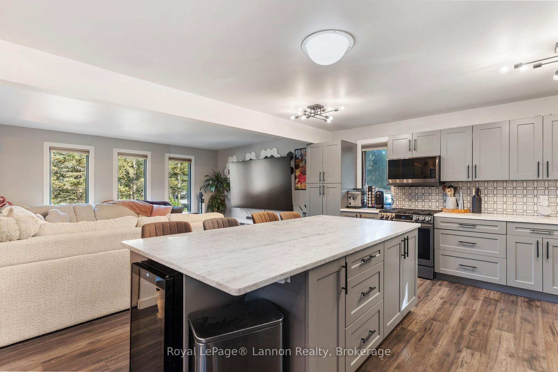Photo 14 of 1526 Mountain Road, Thunder Bay, Mountain Road — HOMEH