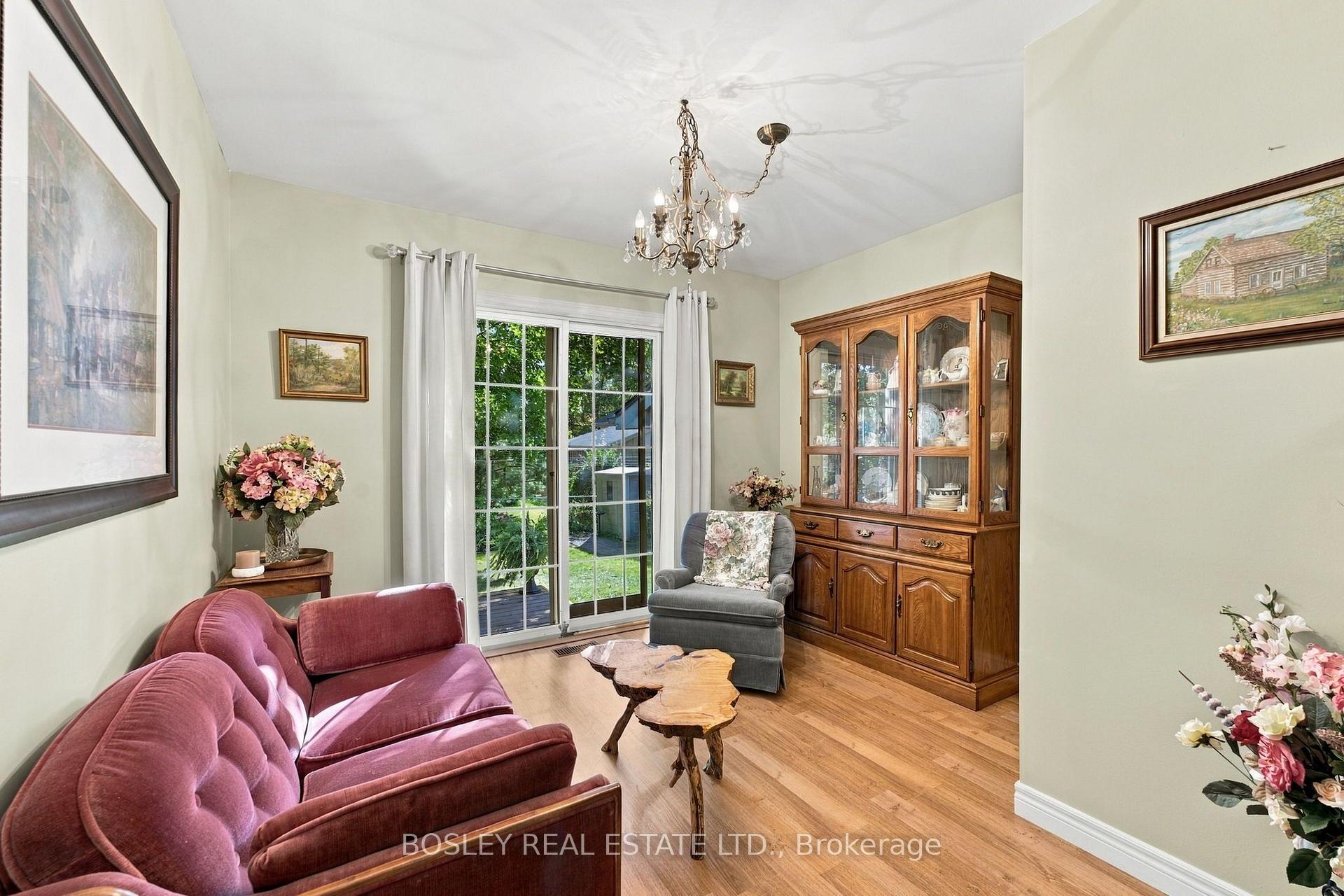 Photo 12 of 229 Drury Lane, Strathroy-Caradoc, NW — HOMEH