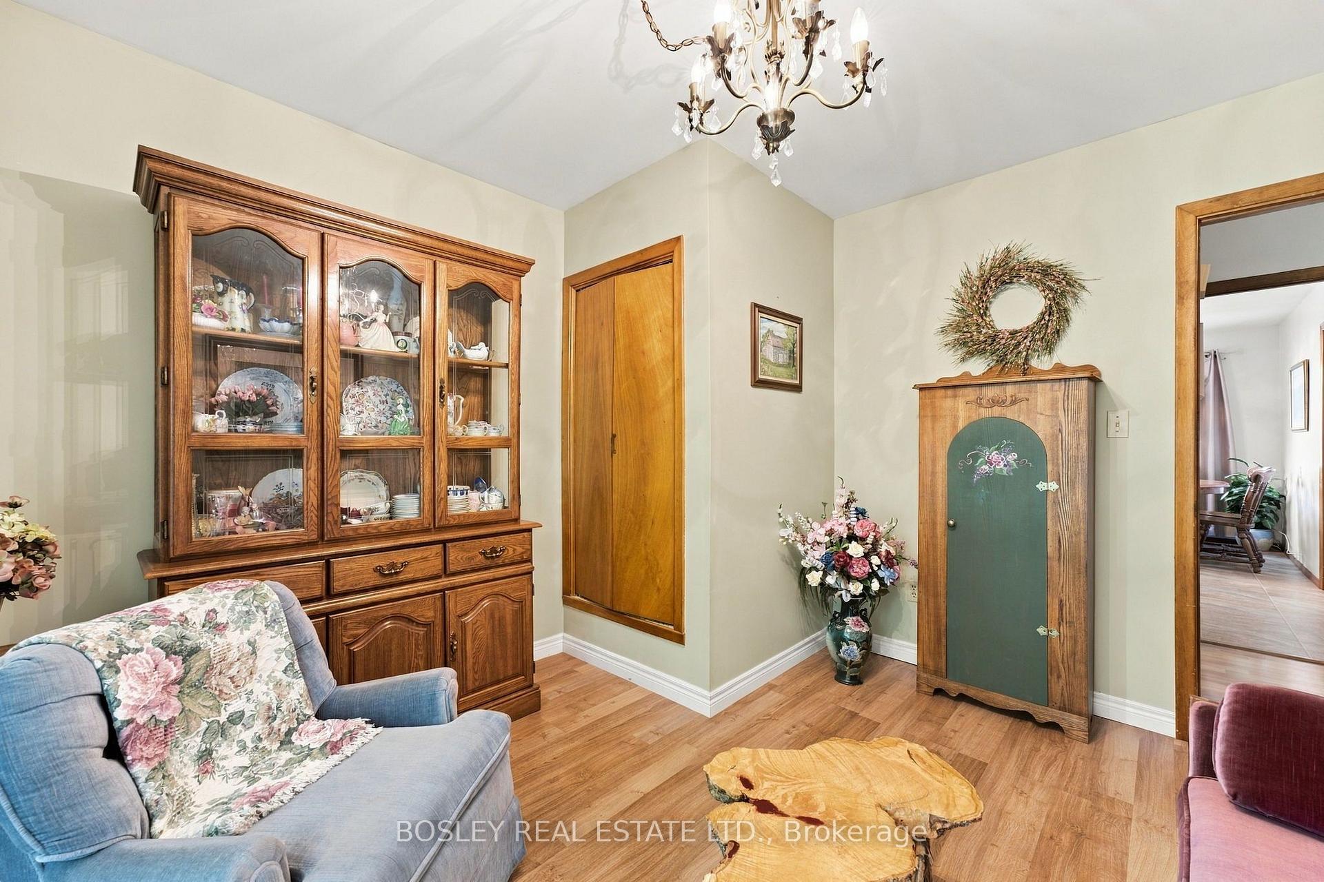 Photo 13 of 229 Drury Lane, Strathroy-Caradoc, NW — HOMEH