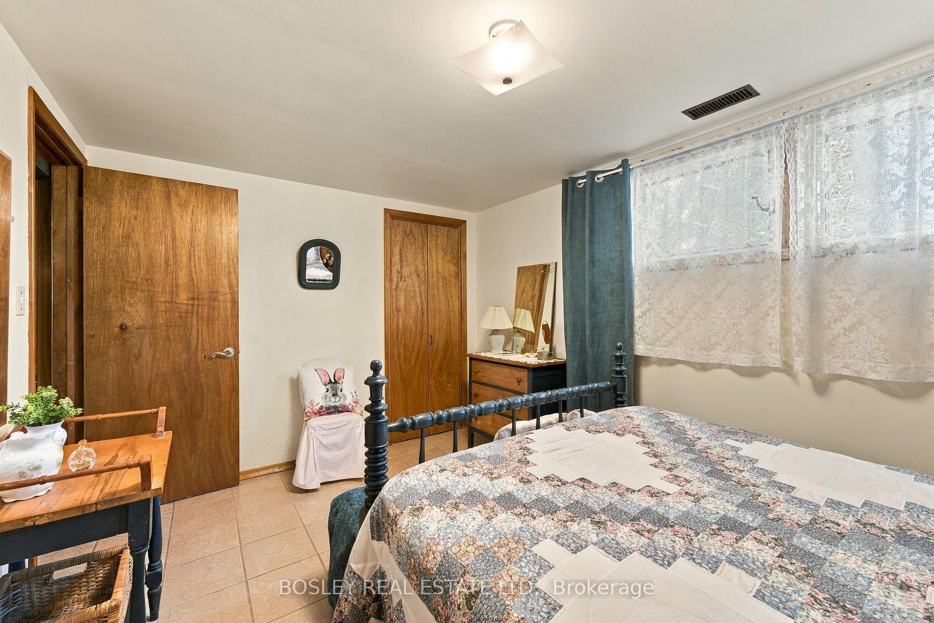 Photo 25 of 229 Drury Lane, Strathroy-Caradoc, NW — HOMEH