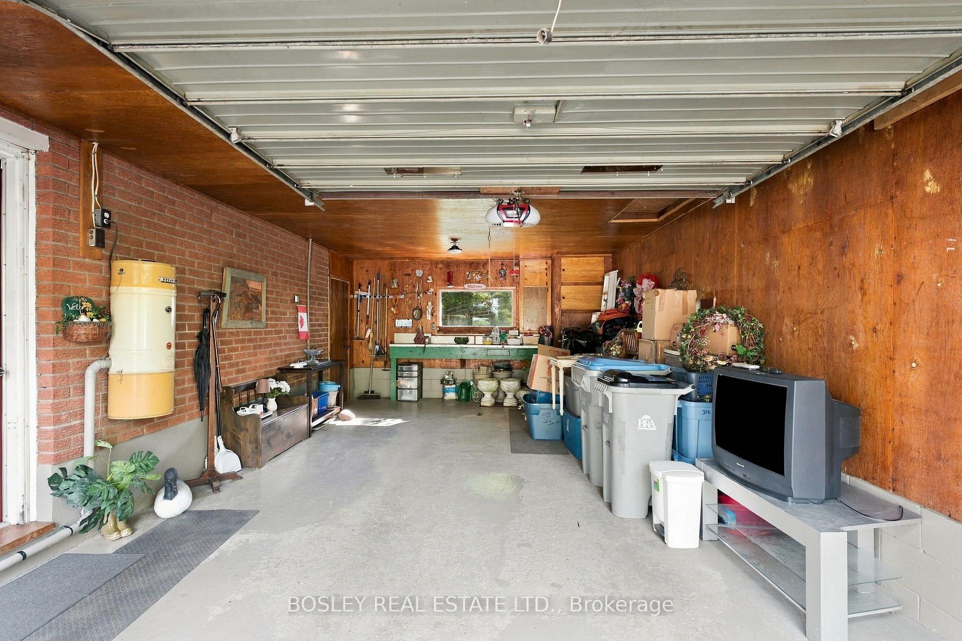 Photo 30 of 229 Drury Lane, Strathroy-Caradoc, NW — HOMEH