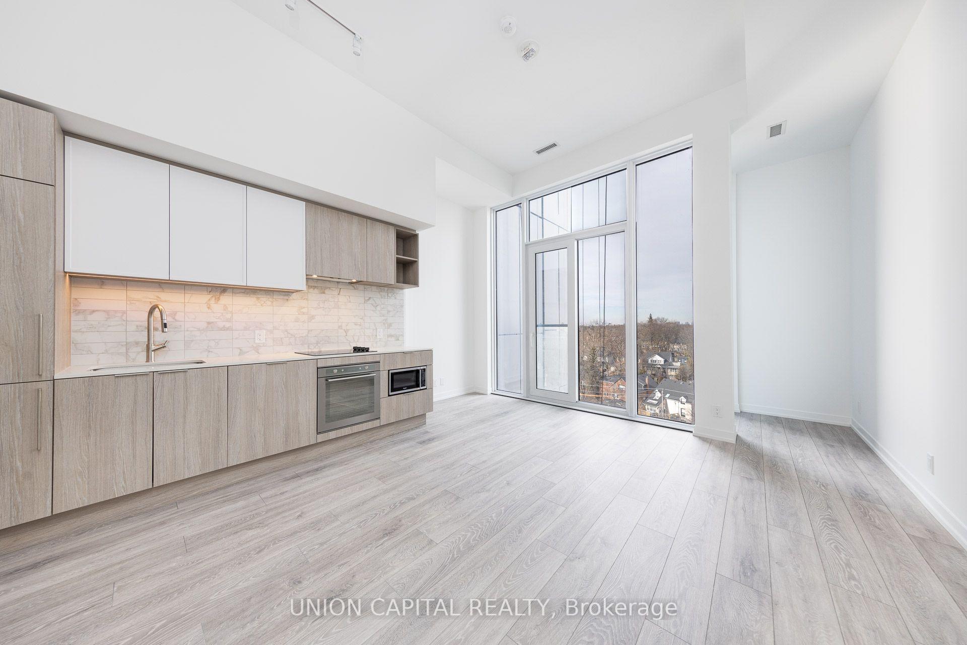 Photo 4 of Unit 1007, 2020 Bathurst Street, Toronto, Humewood-Cedarvale — HOMEH