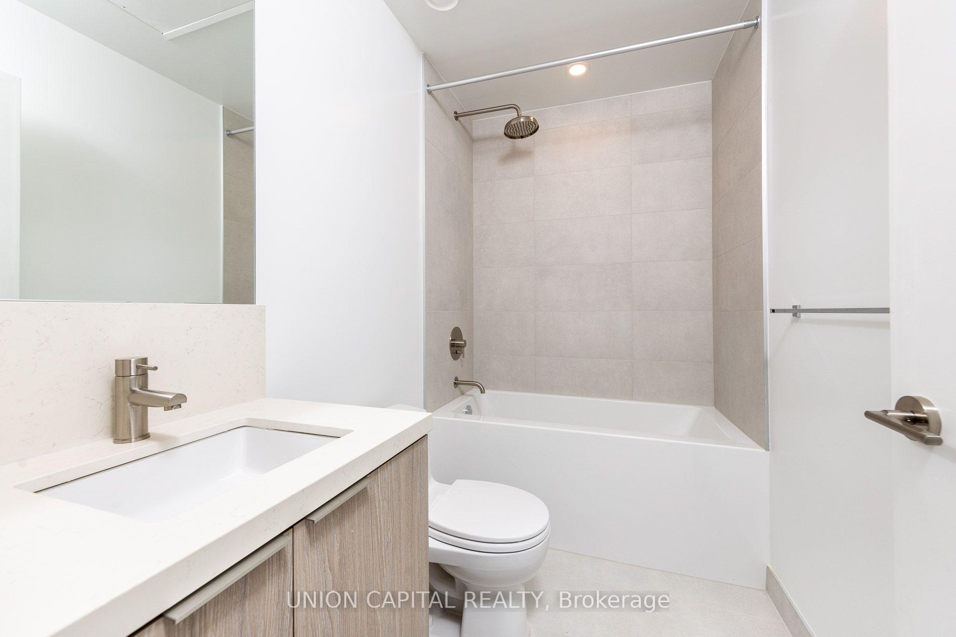Photo 10 of Unit 1007, 2020 Bathurst Street, Toronto, Humewood-Cedarvale — HOMEH