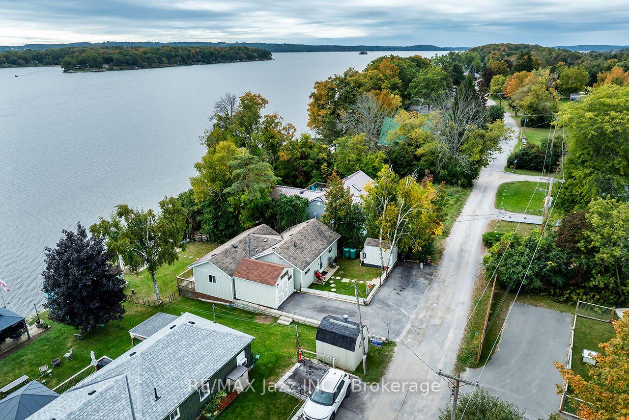 Photo of 923 Silver Leaf Drive