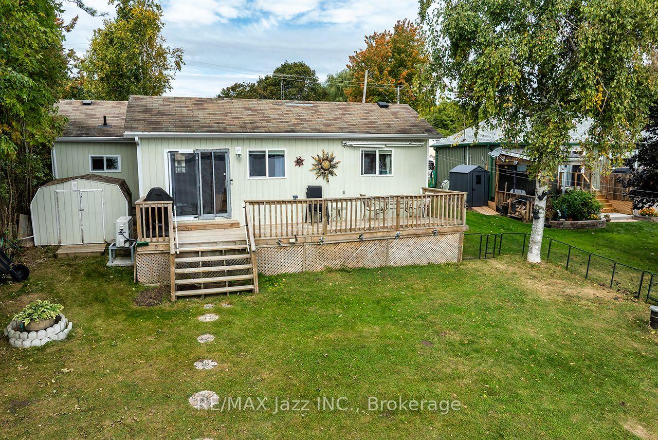 Photo 5 of 923 Silver Leaf Drive, Otonabee-South Monaghan — HOMEH
