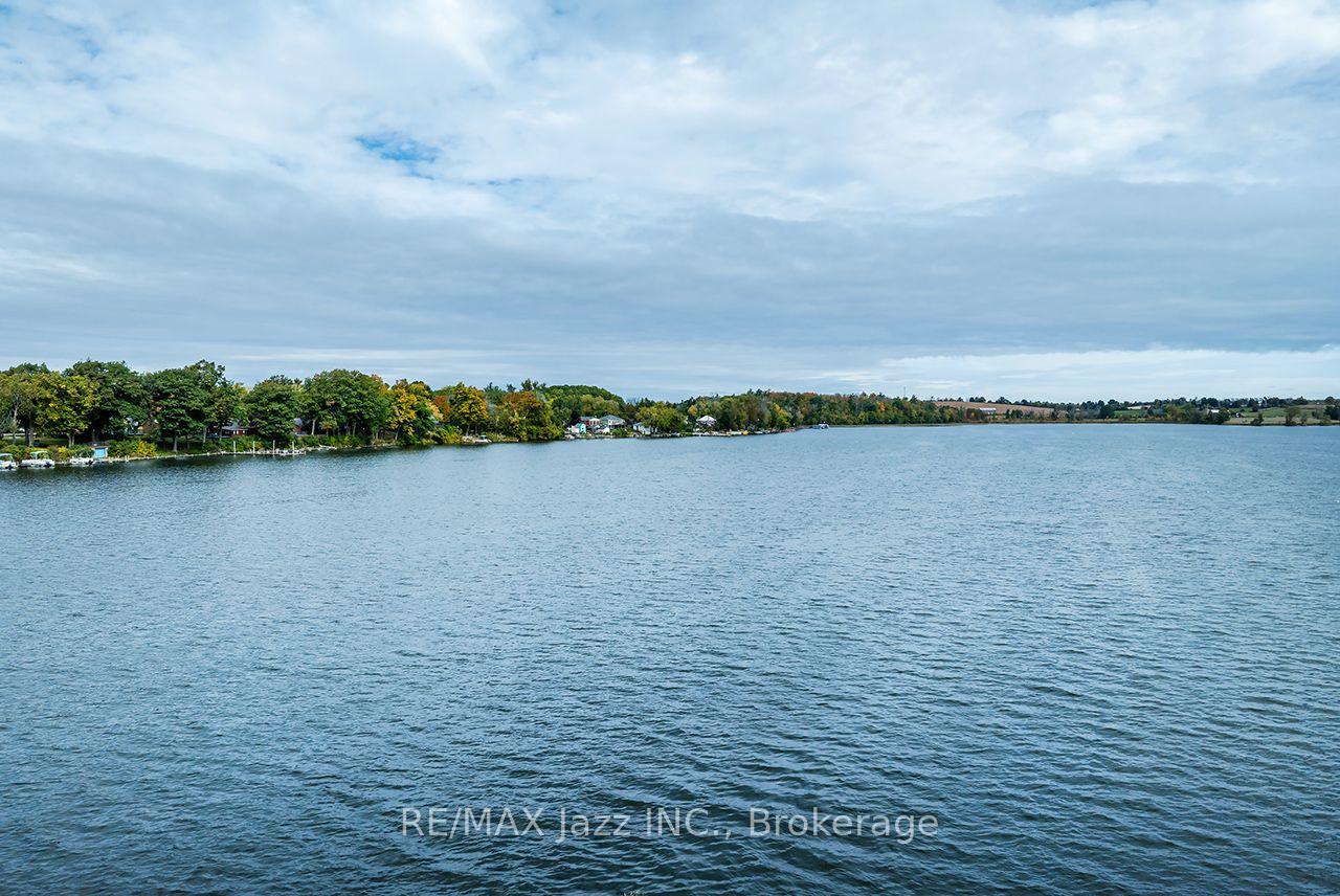Photo 9 of 923 Silver Leaf Drive, Otonabee-South Monaghan — HOMEH