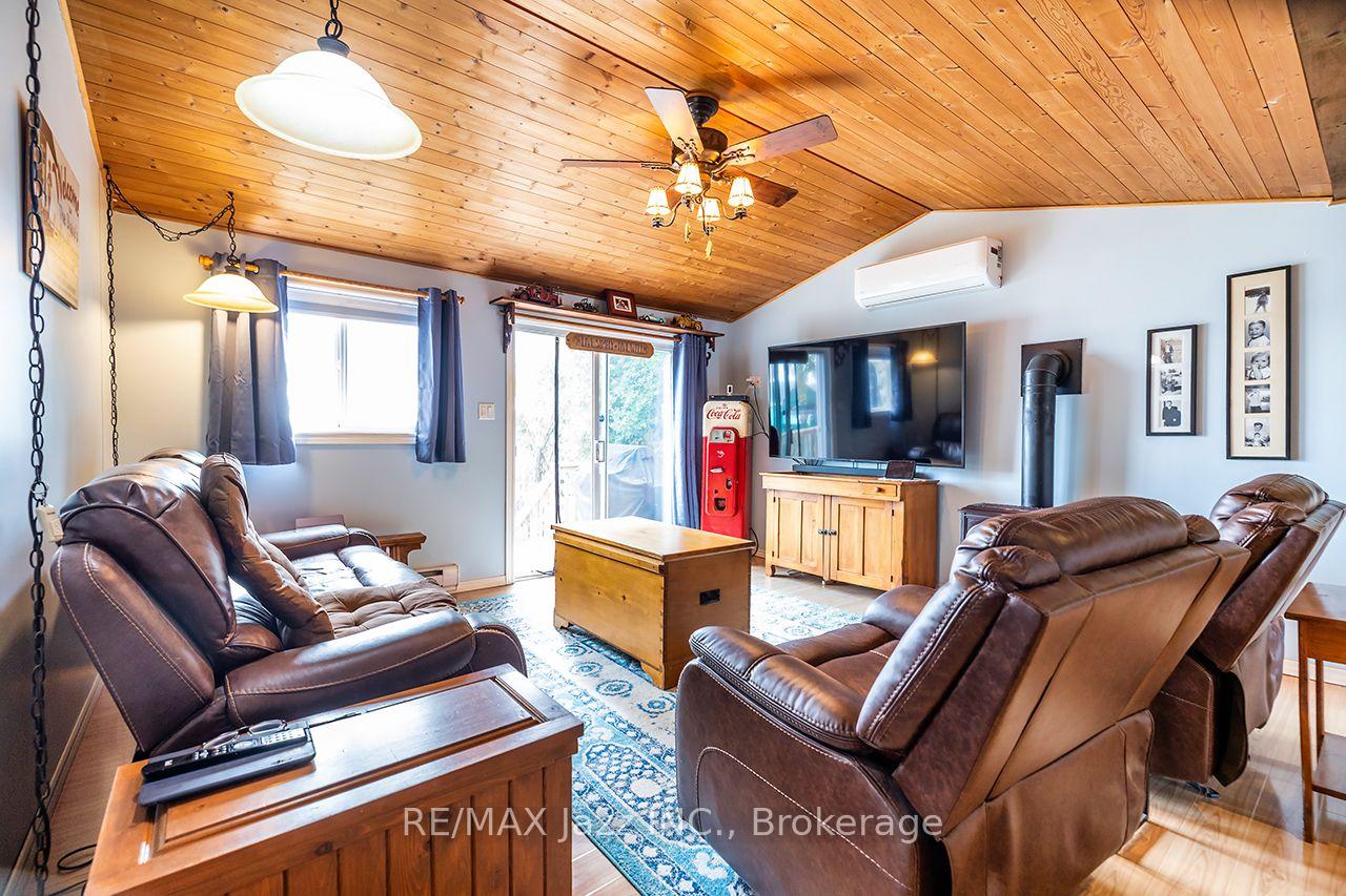 Photo 20 of 923 Silver Leaf Drive, Otonabee-South Monaghan — HOMEH