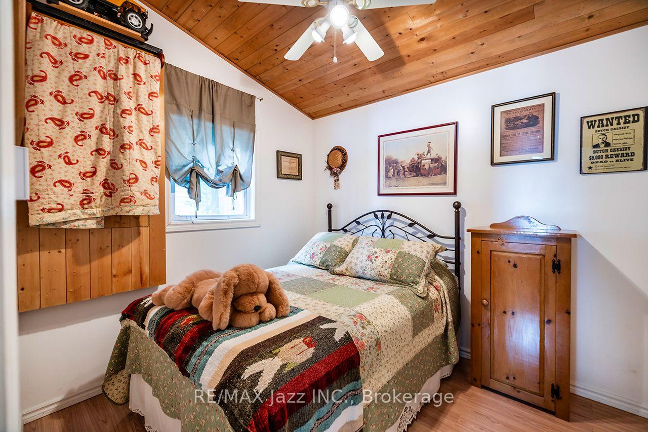 Photo 26 of 923 Silver Leaf Drive, Otonabee-South Monaghan — HOMEH