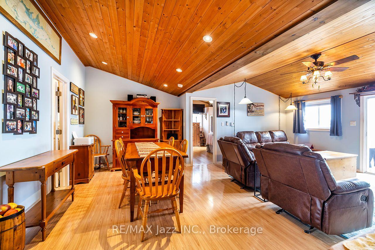 Photo 29 of 923 Silver Leaf Drive, Otonabee-South Monaghan — HOMEH