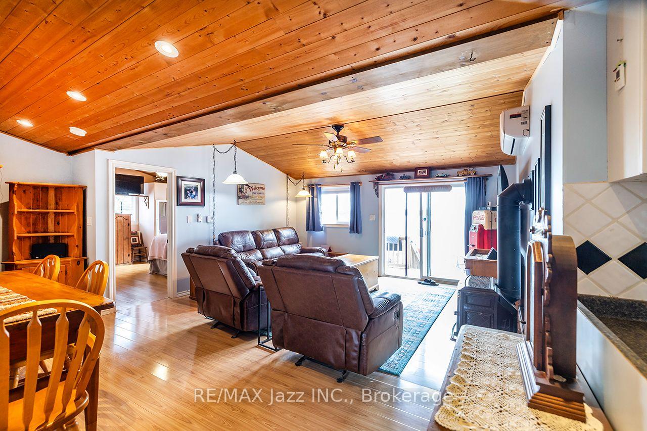 Photo 30 of 923 Silver Leaf Drive, Otonabee-South Monaghan — HOMEH