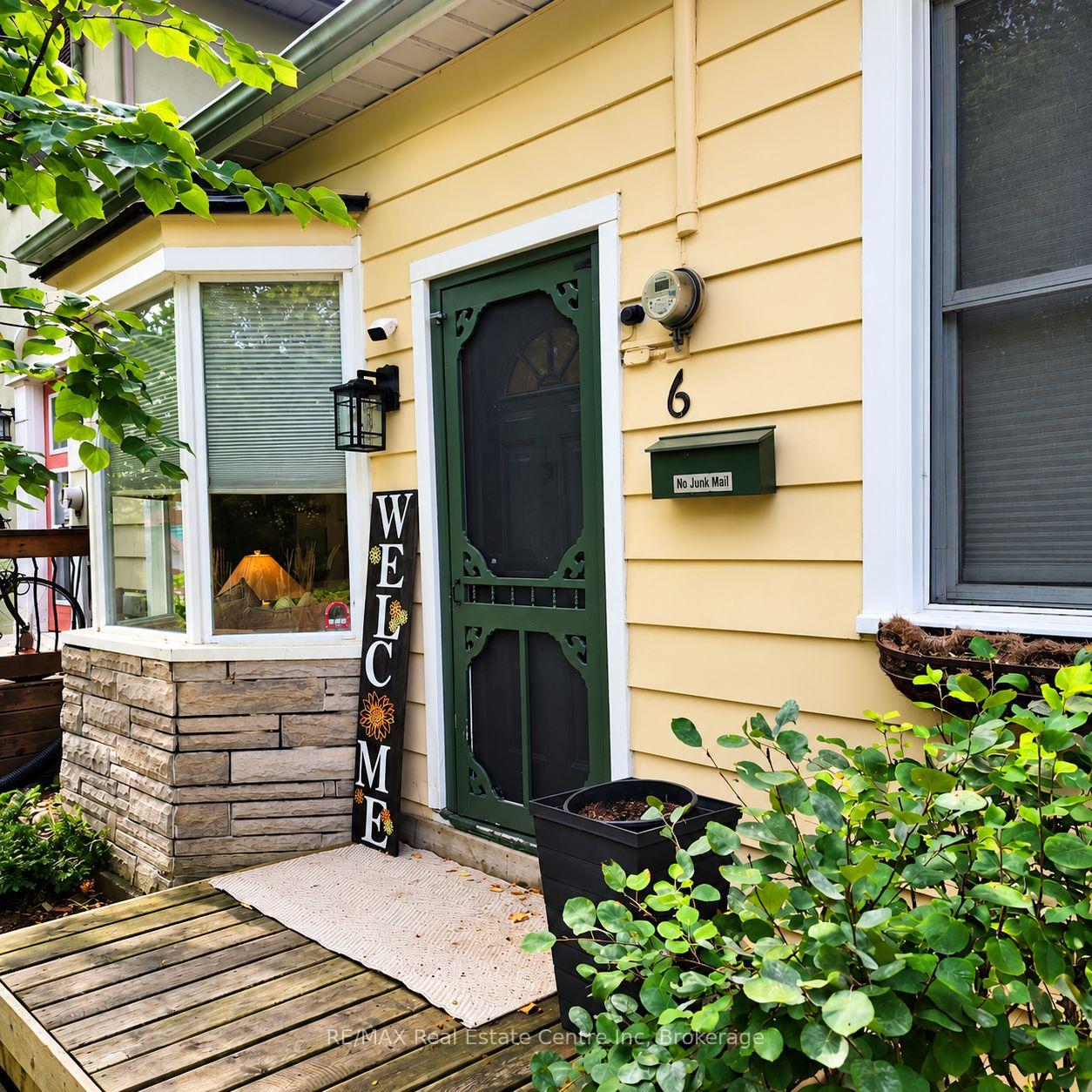 Photo of 6 Dufferin Street