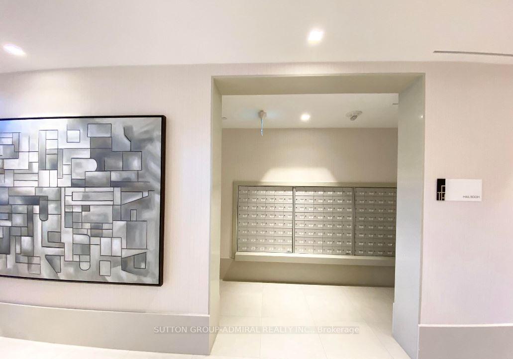 Photo 10 of Unit 917, 2020 Bathurst Street, Toronto, The Annex — HOMEH